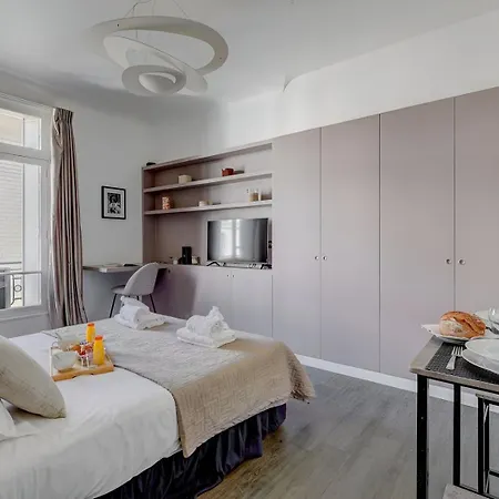376 Crillon - Superbe A * Paris