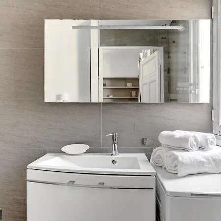 شقة 376 Crillon - Superbe A