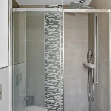 376 Crillon - Superbe A Apartman