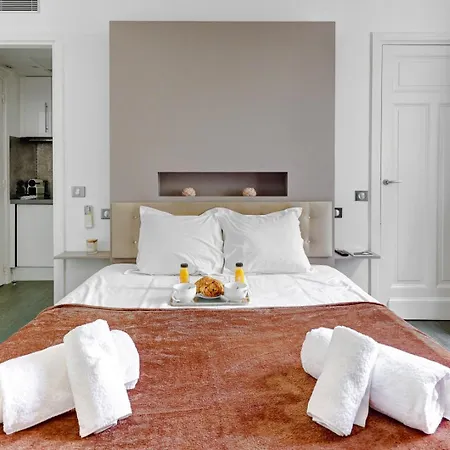376 Crillon - Superbe A Apartman